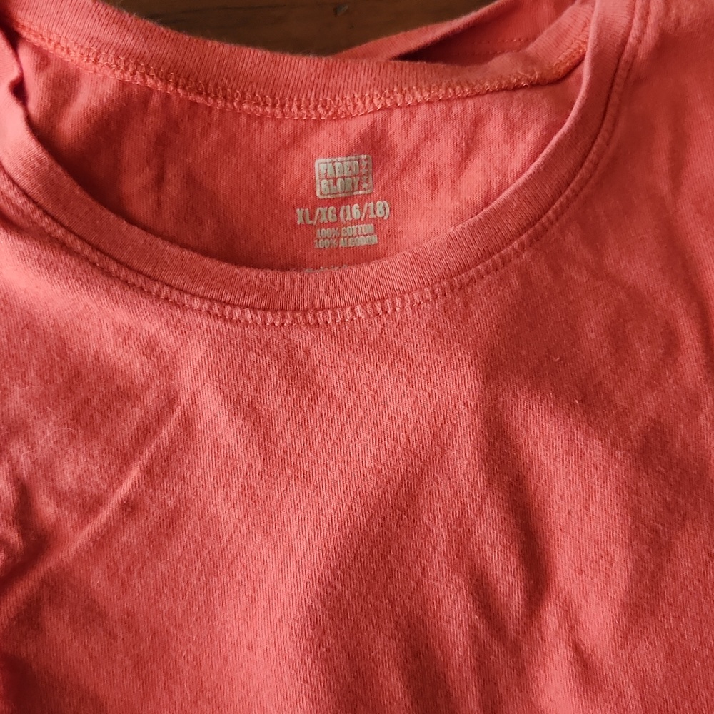 Women's t-shirt